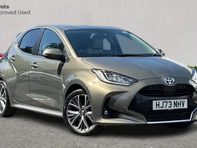 Used Toyota Yaris 116 HP (85 kW) 2023 Bronze Hatchback
