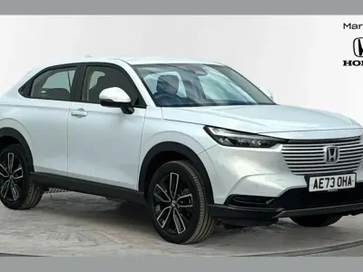 Used Honda HR-V Elegance 131 HP (96 kW) 2024 White SUV