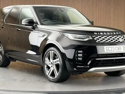 Used Land Rover Discovery S 300 HP (220 kW) 2023 Santorini black SUV