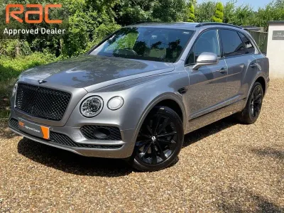Used Bentley Bentayga 430 HP (316 kW) 2017 Grey SUV