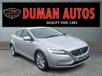 Used Volvo V40 Inscription 120 HP (88 kW) 2018 Silver Hatchback