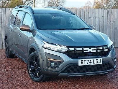 Used Dacia Jogger Extreme 140 HP (102 kW) 2024 Grey MPV