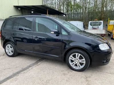 Used VW Touran SE 138 HP (101 kW) 2006 Black MPV