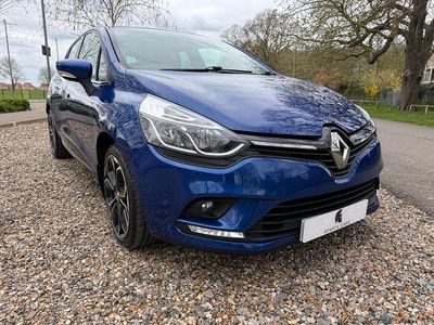 Used Renault Clio IV Iconic 90 HP (66 kW) 2018 Blue Hatchback