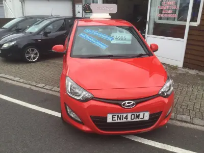 Begagnad Hyundai i20 Active 2014 Röd Halvkombi