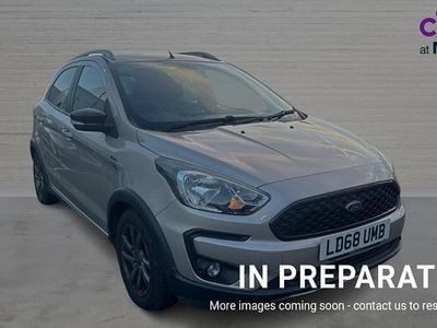 Usado Ford Ka Plus Active 85 HP (62 kW) 2018 Prateado Citadino