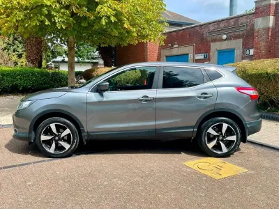 Used Nissan Qashqai N-TEC 115 HP (84 kW) 2015 Grey SUV