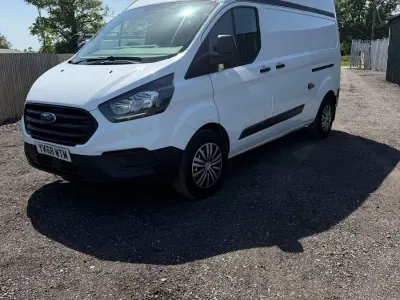 Used Ford Transit Custom 130 HP (95 kW) 2018 White Van