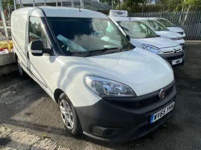 Used Fiat Doblò 90 HP (66 kW) 2015 White MPV