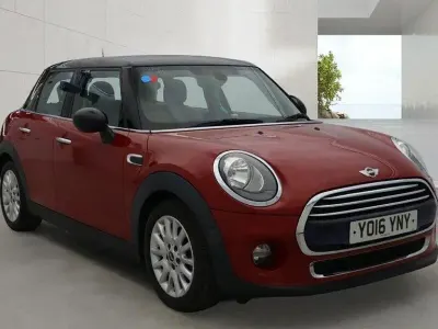 Used Mini Cooper D Hatch 2016 Red Hatchback