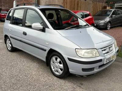 Used Hyundai Matrix 103 HP (75 kW) 2005 Silver MPV