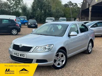 Used Skoda Octavia SE 105 HP (77 kW) 2012 Silver Hatchback