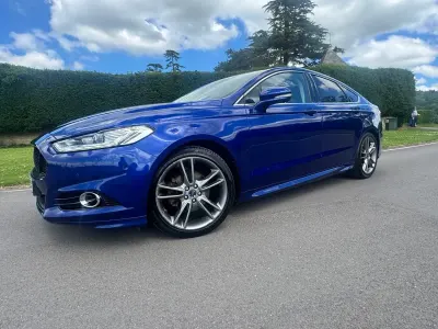 Used Ford Mondeo Titanium 180 HP (132 kW) 2015 Blue Hatchback
