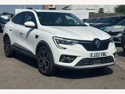 Used Renault Arkana Version S 143 HP (105 kW) 2022 Solid  glacier white  SUV