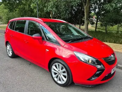 Used Vauxhall Zafira Tourer SRi 140 HP (102 kW) 2015 MPV