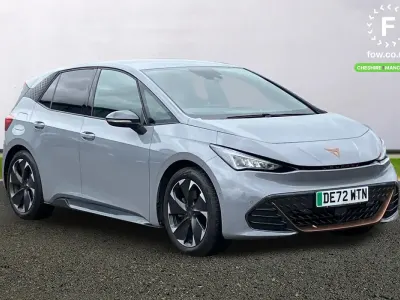 Begagnad Cupra Born e-Boost 169 kW (230 HK) 2022 Grå Halvkombi