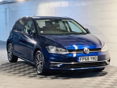 Used VW Golf VII SE 2019 Blue Hatchback