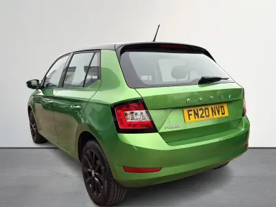 Used Skoda Fabia Colour Edition 59 HP (43 kW) 2020 Ref. gb_gb0003n_1200606437 green Hatchback