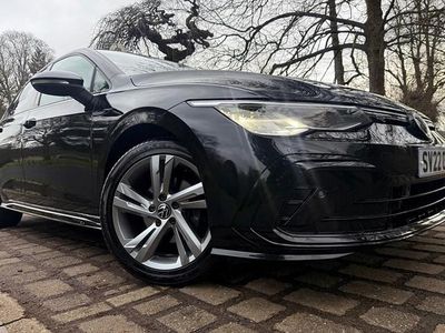 Used VW Golf VIII R-line 130 HP (95 kW) 2022 Black Hatchback