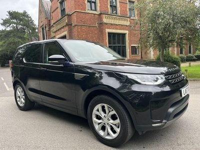 Land Rover Discovery 5