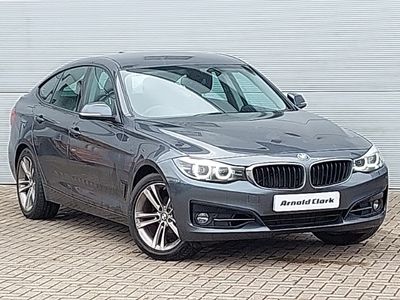 used BMW 320 3 Series i Sport 5dr [Business Media]