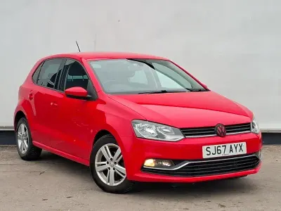 Used VW Polo Edition 60 HP (44 kW) 2017 Red Hatchback