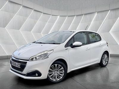 White Used 2019 Peugeot 208 Signature Sky Hatchback | £5,700 (Good price)