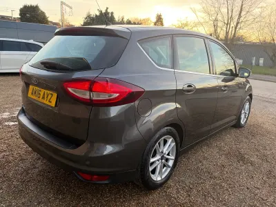 Begagnad Ford C-MAX Zetec 120 HK (88 kW) 2016 Grå Minibuss