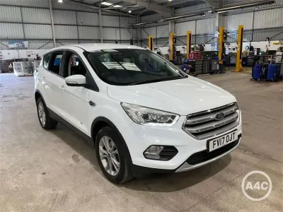 Second-hand Ford Kuga Titanium 182 CP (133 kW) 2017 Alb SUV