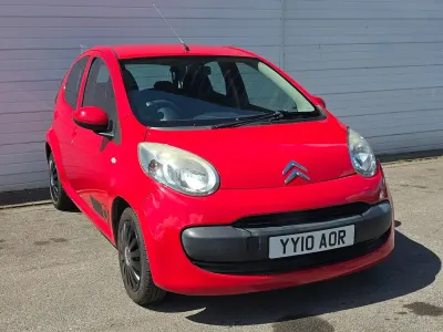 Begagnad Citroën C1 VTR Sport 68 HK (50 kW) 2010 Röd Halvkombi