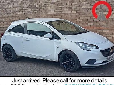 Used Vauxhall Corsa 90 HP (66 kW) 2019 White Hatchback