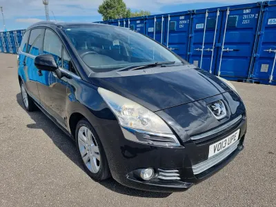 Used Peugeot 5008 Style 115 HP (84 kW) 2013 Black MPV