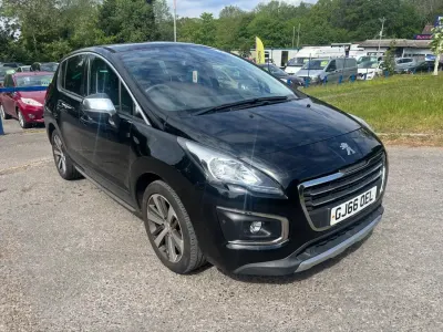 Używany Peugeot 3008 Allure 2016 Czarny Hatchback