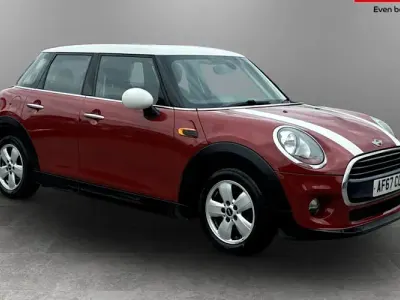 Usado Mini Cooper Hatch 136 CV (100 kW) 2017 Utilitario