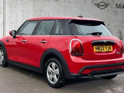 Used Mini Cooper Classic 136 HP (100 kW) 2022 Chili red Hatchback