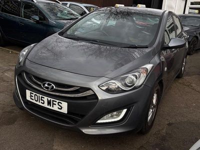 Used Hyundai i30 Active 100 HP (73 kW) 2015 Grey Hatchback