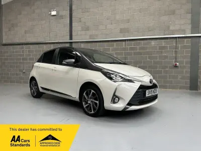 Used Toyota Yaris 2019 White Hatchback