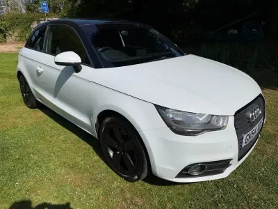 Używany Audi A1 Sport 122 KM (89 kW) 2014 Biały Hatchback