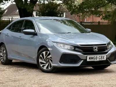 Second-hand Honda Civic SE 126 CP (92 kW) 2018 Gri Hatchback