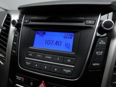 Used Hyundai i30 Classic 110 HP (80 kW) 2015 Black Hatchback