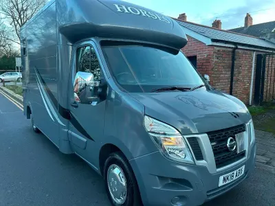 Used Nissan NV400 SE 130 HP (95 kW) 2018 Grey Van
