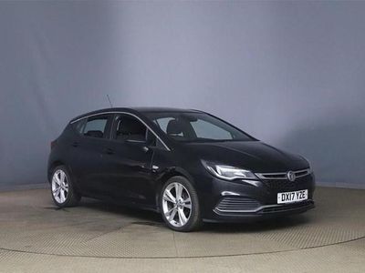 Second-hand Vauxhall Astra SRi 150 CP (110 kW) 2017 Negru Hatchback