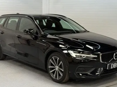 Used Volvo V60 Momentum 2021 Black Estate