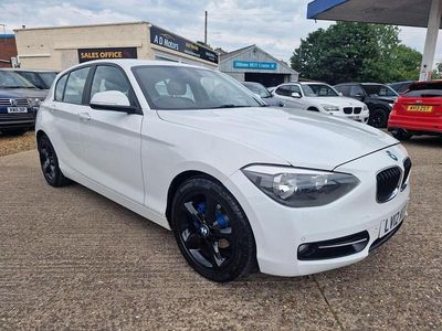 Used BMW 116 Sport Line 2012 White Hatchback