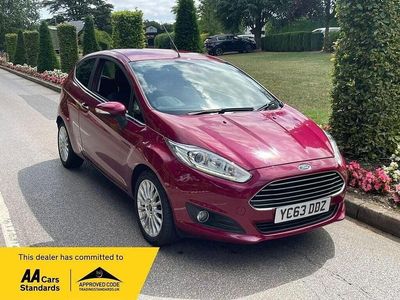 Red Used 2013 Ford Fiesta Titanium Hatchback | £3,495 (Fair price)