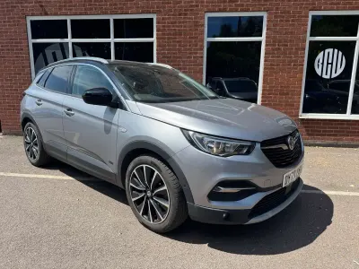 Used Vauxhall Grandland X Elite 300 HP (220 kW) 2020 Grey SUV
