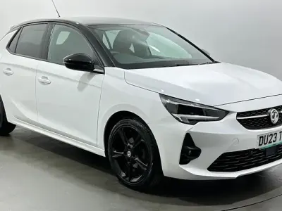 Used Vauxhall Corsa 75 HP (55 kW) 2023 White Hatchback