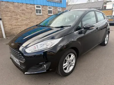 Usado Ford Fiesta Zetec 2016 Preto Citadino