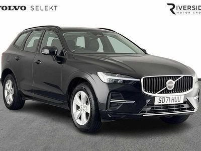 Black Used 2021 Volvo XC60 Momentum SUV | £25,995 (Fair price)