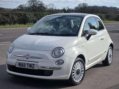 Used Fiat 500 Lounge 69 HP (50 kW) 2011 White Hatchback